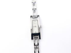 Gucci 3900L White Mother of Pearl Rectangular 2 Diamond Dial